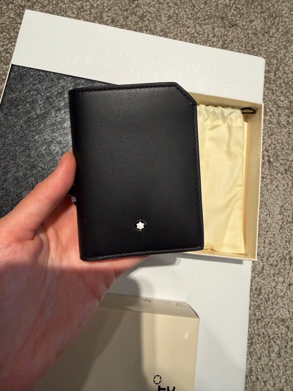 BNIB Montblanc Meisterstück Black Leather
Mini Wallet/ Full Set - Picture 5 of 14